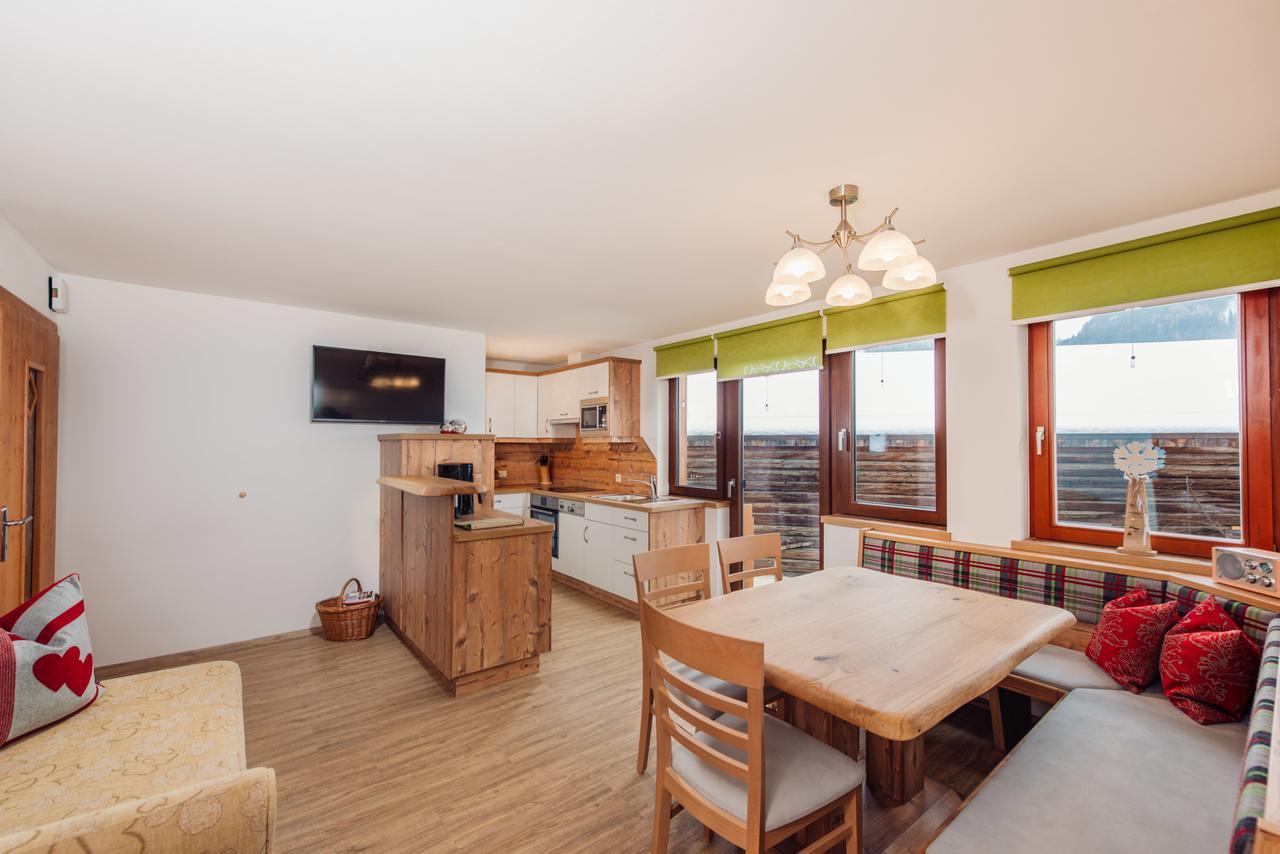 Heisshof Guest house 3*