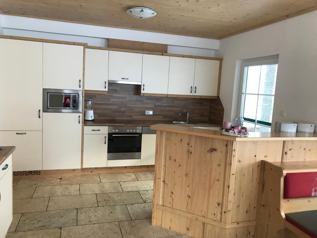 Heisshof Guest house 3*